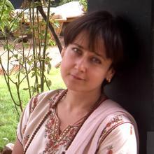Елена Кшанти - Инструктор по йоге.